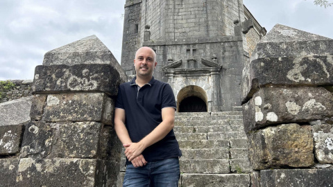 “El Gobierno de Cantabria está detrayendo recursos y desviándolos al ámbito privado, con lo cual se está robando legalmente a la ciudadanía”