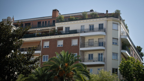 Fachada del polémico ático adquirido por la Comunidad de Madrid. Fachada del polémico ático adquirido por la Comunidad de Madrid.