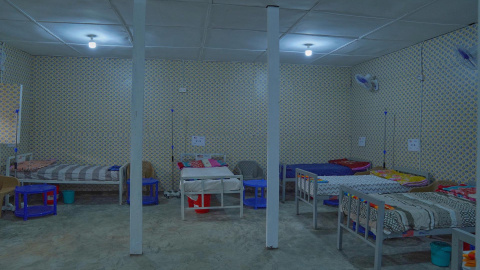 Salas para pacientes con ébola habilitadas en el centro de tratamiento inaugurado en Bunia (República Democrática del Congo). Salas para pacientes con ébola habilitadas en el centro de tratamiento inaugurado en Bunia (República Democrática del Congo).