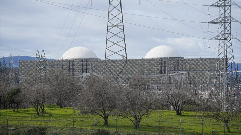 Fotografía de archivo de la central nuclear de Almaraz Fotografía de archivo de la central nuclear de Almaraz.