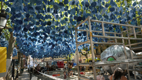 Una imatge de la decoració de la plaça Rovira i Trias del barri de Gràcia de Barcelona Una imatge de la decoració de la plaça Rovira i Trias del barri de Gràcia de Barcelona