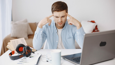 El eustrés es la respuesta del cuerpo ante un desafío que encontramos motivamente. El eustrés es la respuesta del cuerpo ante un desafío que encontramos motivamente.