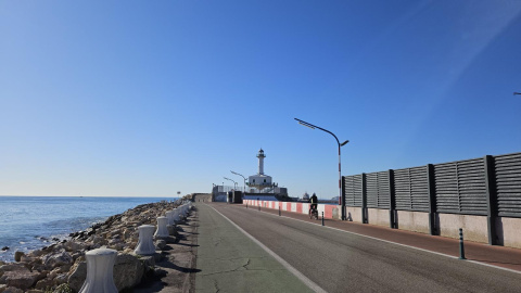 Passeig pel dic de Llevant del Port de Tarragona Passeig pel dic de Llevant del Port de Tarragona