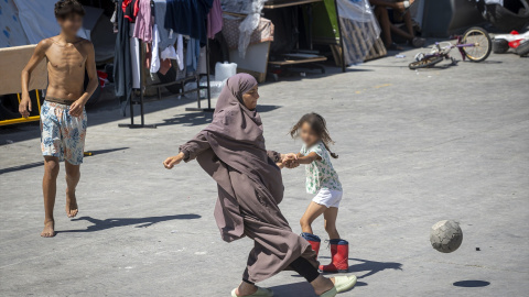 Varios niños, a 22 de agosto de 2026, en Ceuta (España).