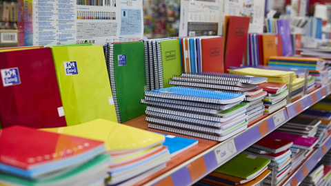 vuelta-al-cole-OCU Para elaborar su estudio, la OCU ha recogido las previsiones de gasto de familias con casi 1.100 estudiantes de entre 3 y 18 años.