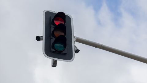 semaforo-dgt La modificación de esta normativa busca reforzar la seguridad vial.