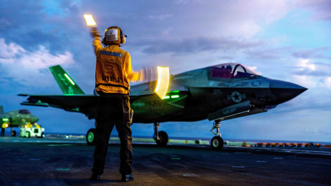 Un caza de la Marina estadounidense durante la 'operación Furia Salvaje', a 13 de mayo de 2026.