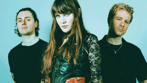 Calva-Louise-rock-metal Calva Louise