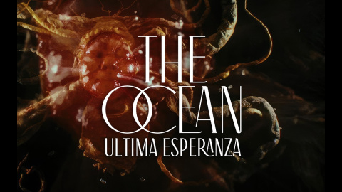 The Ocean - Ultima Esperanza - Official Video Ultima Esperanza (“last hope”) is the name of the southernmost province on the South American continent, named after the inlet known as Última Esperanza Sound. The inlet was given its name by an explorer who hoped it would offer a passage to the Strait of Magellan. Instead it leads to a glacier — and ultimately a dead end.
Ultima Esperanza is the first chapter of the 21 minutes closing piece of "Solaris" and explores the intrinsically human notion of hope as the driving force behind all explorative endeavours, and loss thereof. It is a reflection on mental resilience, tracing the different stages of losing hope and the mind’s remarkable tendency to keep projecting it even onto the most dire realities, as an instinctive means of survival.
The Ocean Collective:
Jordi Farré - drums
Mattias Hägerstrand - bass
Marco Gennaro - guitar
Emmanuel Jessua - guitar
Robin Staps - guitar
Enrico Tiberi - vocals, celesta, rhodes
Lane Shi - vocals
Thorsten Quaeschning - synths
Orestis Zafiriou - synths
Jens Bogren - mix & mastering
Phillip Janta - illustration
Martin Kvamme - album artwork
Music video credits:
Built, shot and edited by Craig Murray
Costume by Rufus White
2nd Camera & Production Assistants: Jovi Zhang
Patch printing by Vinosangre
SOLARIS is out September 25.
Preorder now:
https://orcd.co/theocean-solaris