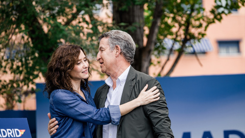 La presidenta de la Comunidad de Madrid, Isabel Díaz Ayuso (i), y el presidente del PP, Alberto Núñez Feijóo (d), durante la inauguración de las Jornadas Parlamentarias del Grupo Popular de la Asamblea de Madrid, en el hotel EXE Getafe, a 5 de septiembre de 2026, en Getafe, Madrid (España). La sexta edición de estas Jornadas han contado con mesas de trabajo en las que los diputados han puesto en marcha las bases para la preparación de las próximas elecciones autonómicas y municipales.Carlos Luján / Europa Press05/9/2026