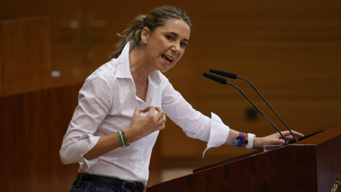 La portavoz del grupo socialista en la Asamblea, Mar Espinar, durante el debate sobre el Estado de la Región en la Asamblea de Madrid.