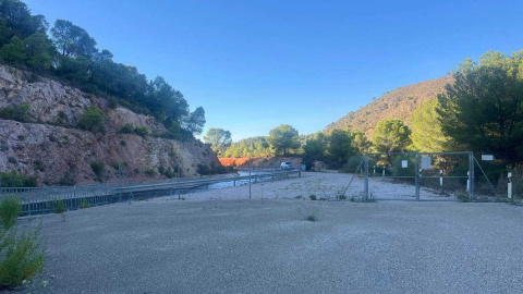 Cierra el trasvase Tajo-Segura tras detectarse "graves daños" por colapso en la solera y los taludes del canal