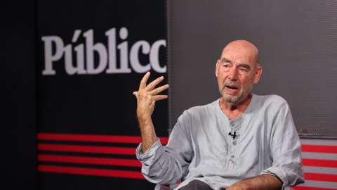 Santiago Alba Rico, ensayista y colaborador de Público, durante la entrevista con este periódico. Madrid (16/09/2026)