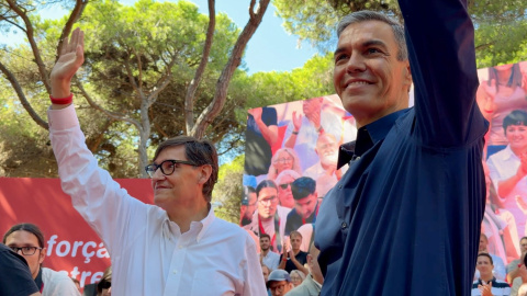 Salvador Illa i Pedro Sánchez aquest diumenge, 20 de setembre, a la Festa de la Rosa del PSC, a Gavà. 20/09/2026 Salvador Illa i Pedro Sánchez aquest diumenge, 20 de setembre, a la Festa de la Rosa del PSC, a Gavà.