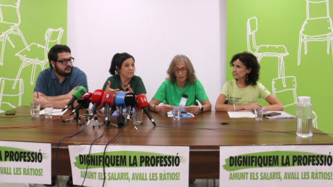 Roda de premsa del sindicat USTEC aquest dimarts, 22 de setembre. 22/09/2026 Roda de premsa del sindicat USTEC aquest dimarts, 22 de setembre.