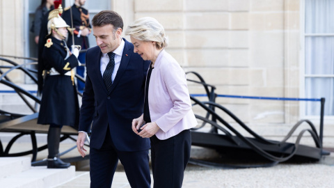 Macron y Von der Leyen, el pasado 17 de febrero en París. DPA vía Europa Press
