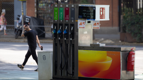 Surtidores de combustible Surtidores de combustible en una gasolinera de Repsol, a 18 de agosto de 2026, en Madrid.