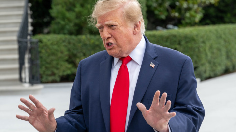 EuropaPress_7801725_26_september_2026_us_washington_us_president_donald_trump_speaks_to 26 September 2026, US, Washington: US President Donald Trump speaks to reporters before departing the White House for Knoxville, Tennessee, where he is scheduled to attend the University of Tennessee vs University of Texas college football game at Neyland Stadium. Photo: Matt Kaminsky/ZUMA Press Wire/dpaMatt Kaminsky/ZUMA Press Wire/dp / DPA26/9/2026 ONLY FOR USE IN SPAIN