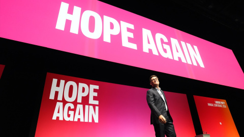 EuropaPress_7808272_29_september_2026_united_kingdom_liverpool_uk_prime_minister_andy_burnham (Foto de ARCHIVO)29 September 2026, United Kingdom, Liverpool: UK Prime Minister Andy Burnham delivers his keynote speech during the Labour Party Conference at the ACC Liverpool. Photo: Annabel Lee-Ellis/PA Wire/dpa29/9/2026 ONLY FOR USE IN SPAIN