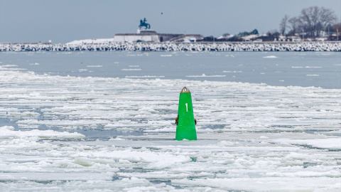 Hielo flotante en Baltiysk, al oeste de Kaliningrado, Rusia. Hielo flotante en Baltiysk, al oeste de Kaliningrado, Rusia.