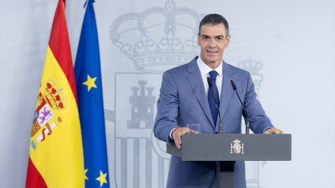 El presidente del Gobierno, Pedro Sánchez, durante una rueda de prensa posterior al Consejo de Ministros, en el Palacio de la Moncloa, a 6 de octubre de 2026, en Madrid. El presidente del Gobierno, Pedro Sánchez, durante una rueda de prensa posterior al Consejo de Ministros, en el Palacio de la Moncloa, a 6 de octubre de 2026, en Madrid.