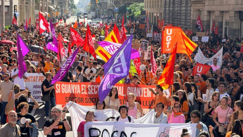 Treballadors dels serveis socials es manifesten aquest dimecres a Barcelona. 7-10-2026 Treballadors dels serveis socials es manifesten aquest dimecres a Barcelona.