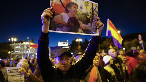 Acto en memoria y homenaje a Maricarmen Abascal el 8 de octubre de 2026.