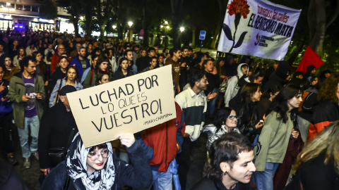 Miles de personas honran la memoria de Maricarmen Abascal en ciudades de toda España