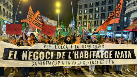 Capçalera de la manifestació d'aquest divendres pel dret a l'habitatge a Barcelona. 09/10/2026 Capçalera de la manifestació d'aquest divendres pel dret a l'habitatge a Barcelona.