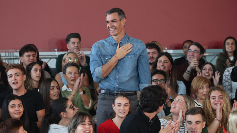 Pedro Sánchez en un acto de precampaña en Ponferrada, el 11 de octubre de 2026.