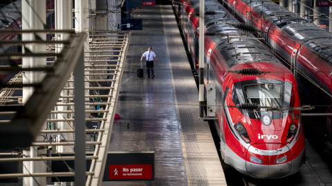 renfe-retrasos En total, unos 17.000 viajeros de Renfe e Iryo se vieron afectados por el incendio del convoy.