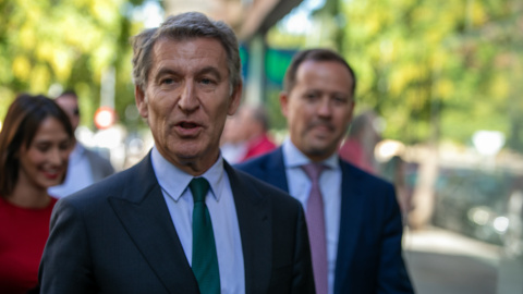 El presidente del Partido Popular, Alberto Núñez Feijóo, participa en un acto organizado por AFAMMER, a 16 de octubre de 2026, en Toledo, Castilla-La Mancha (España).