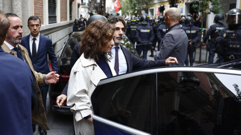 Isabel Díaz Ayuso se retira el Palacio de Santoña. Isabel Díaz Ayuso se retira el Palacio de Santoña.