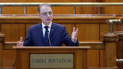 Luca Niculescu en el Parlamento.
