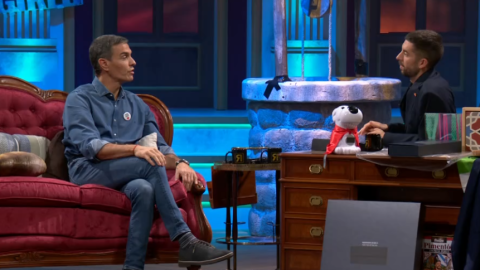 El presidente del Gobierno, Pedro Sánchez, durante la entrevista en 'La Revuelta' de David Broncano.