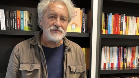 Llega ‘la revolución de las luciérnagas’ de Manuel Rivas