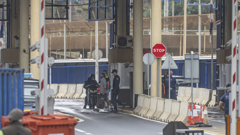 El mando de control de la frontera de Ceuta con Marruecos.