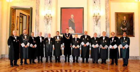El rey inaugura el año judicial 2017/2018. Trece hombres, ninguna mujer. El rey inaugura el año judicial 2017/2018. Trece hombres, ninguna mujer.