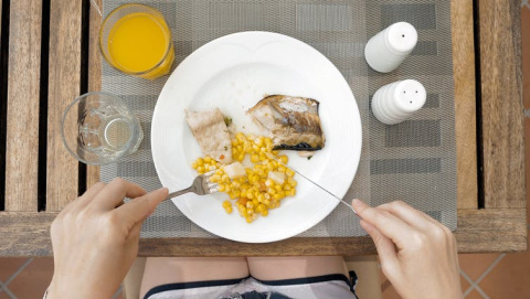 En los días de ayuno normalmente se consume una comida pequeña. Kyrylo Glivin/Shutterstock En los días de ayuno normalmente se consume una comida pequeña. Kyrylo Glivin/Shutterstock