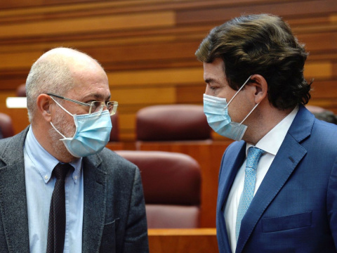  Mañueco junto a Francisco Igea. (EFE/Nacho Gallego)