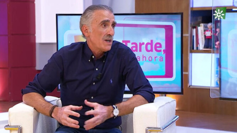 Juan y Medio, presentador de Canal Sur, en un momento de su programa. -CANAL SUR Juan y Medio, presentador de Canal Sur, en un momento de su programa. -CANAL SUR