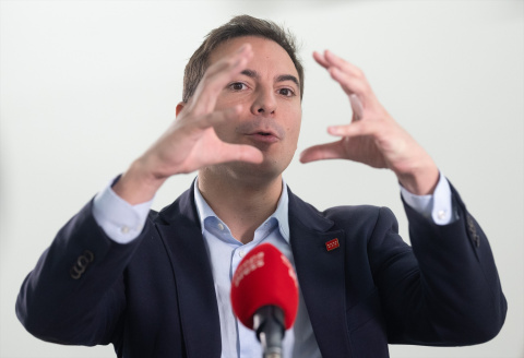  El secretario general del PSOE de Madrid, Juan Lobato, durante una entrevista de Europa Press, a 7 de diciembre de 2022, en Madrid (España).- EUROPA PRESS