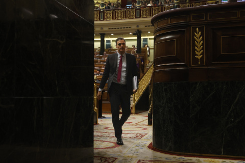 El presidente del Gobierno, Pedro Sánchez, tras su intervención en la sesión de control al Gobierno en el Congreso. EFE/ J.C. Hidalgo