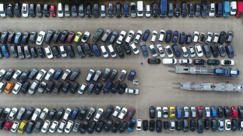 Vehículos de segunda mano. Shutterstock / GLF Media