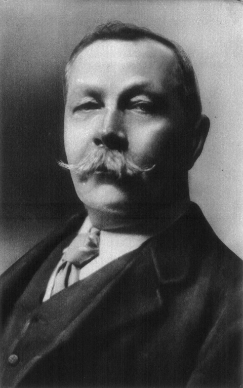 Arthur Conan Doyle. Wikimedia Commons / Arnold Genthe
Arthur Conan Doyle. Wikimedia Commons / Arnold Genthe