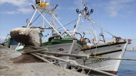 Pesqueros en el puerto de Barbate (Cádiz) que faenan en aguas de Marruecos. /ARCHIVO / EFE / A CARRASCO RAGEL Pesqueros en el puerto de Barbate (Cádiz) que faenan en aguas de Marruecos. /ARCHIVO / EFE / A CARRASCO RAGEL