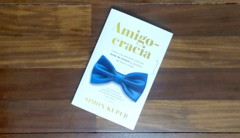 ‘Amigrocracia’ revela buena parte de la intrahistoria y antecedentes del Brexit. – D.B.
