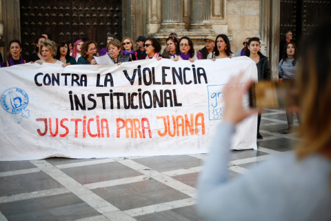 15/03/2019 Concentración en Granada por Juana Rivas.- Álex Cámara / Europa Press 15/03/2019 Concentración en Granada por Juana Rivas.- Álex Cámara / Europa Press