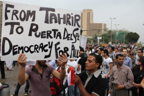 Tahrir-Puerta-del-Sol.jpg
