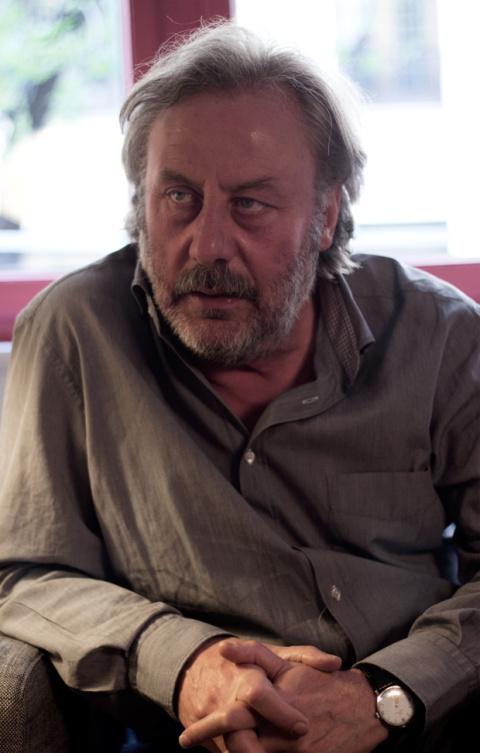 Julio Llamazares.- JAIRO VARGAS Julio Llamazares.- JAIRO VARGAS